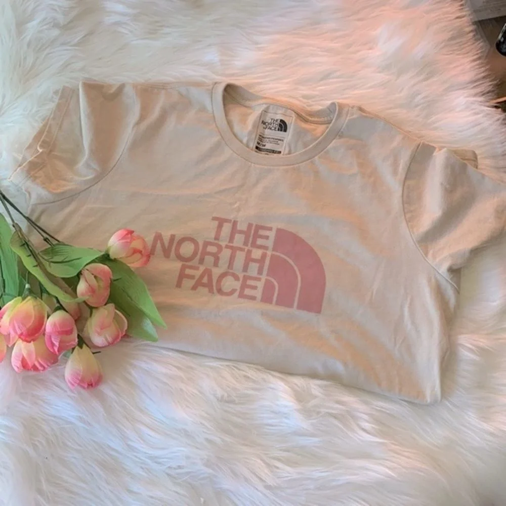 THE NORTH FACE Women's Short Sleeve Cotton Tee - Picture 4 of 4